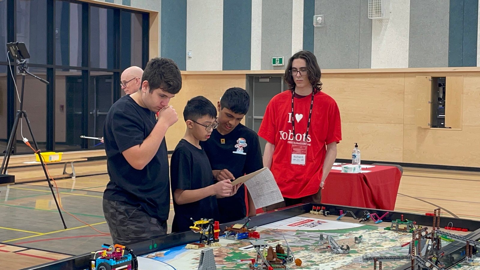 FLL: Mountain Shredders robot run